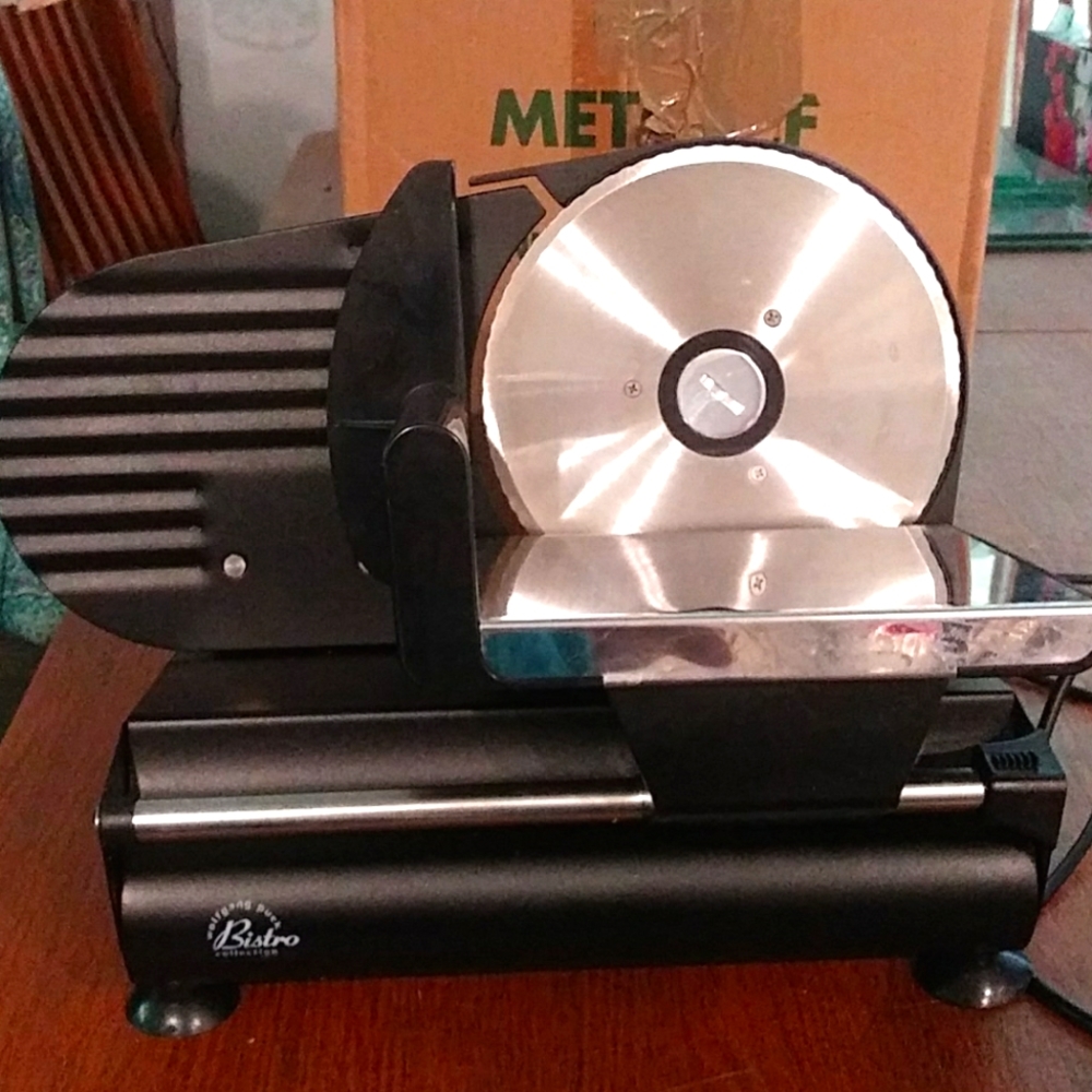Wolfgang Puck meat/cheese slicer